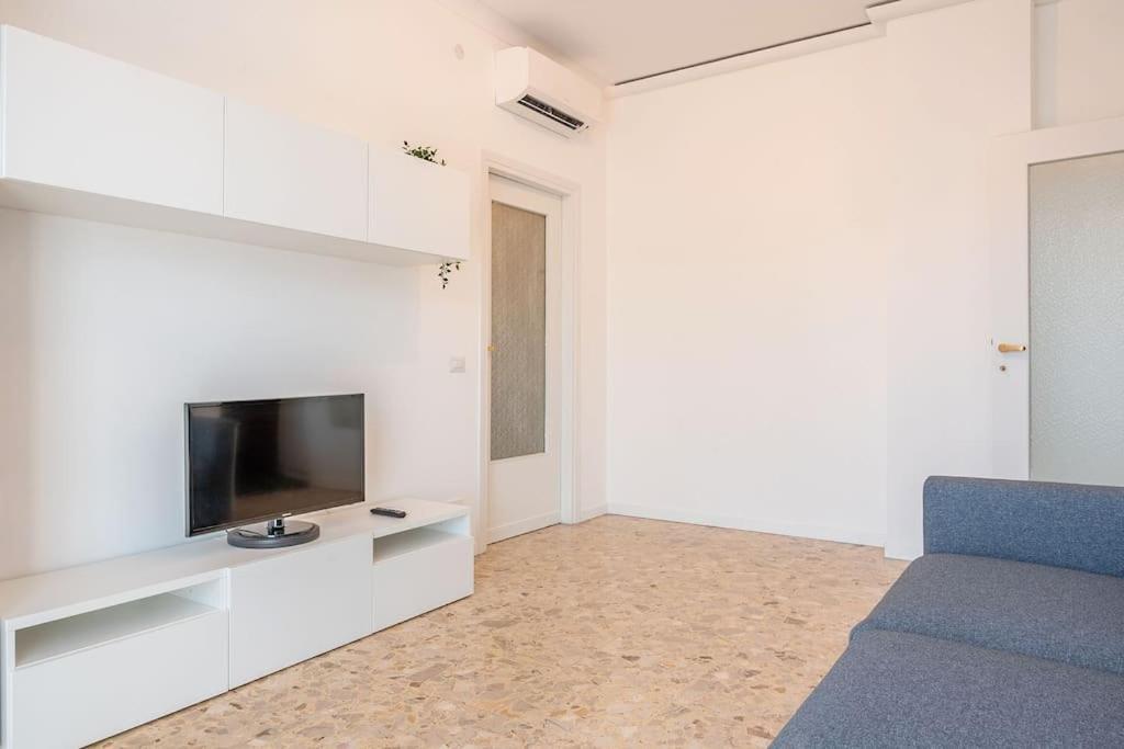 Guest Planet - Intero M1 Gambara * Mailand